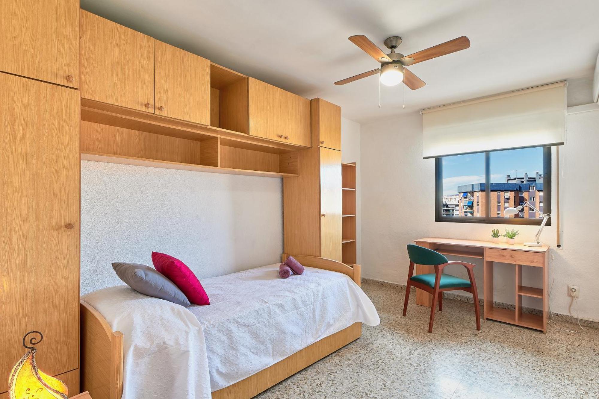 Luminoso Apartamento/ 5 Minutos De La Playa Malaga Bagian luar foto